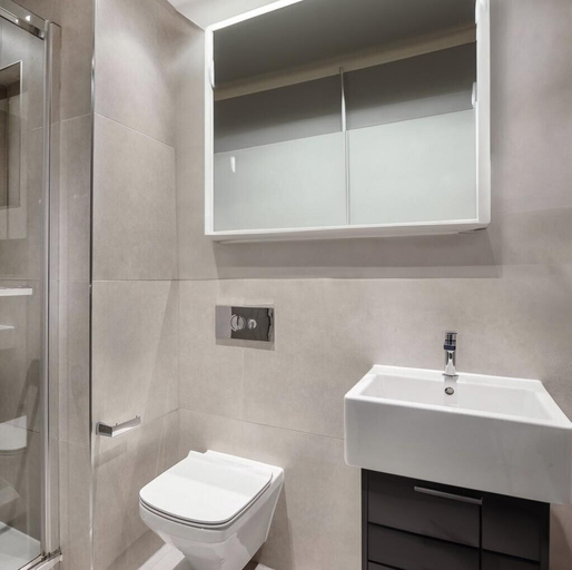 Bathroom 2, Cozy 2 Bedrooms by Shoreditch, London