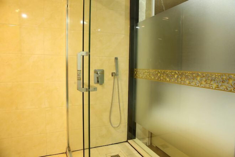 Bathroom 3, Global Village Hotel, Huzhou