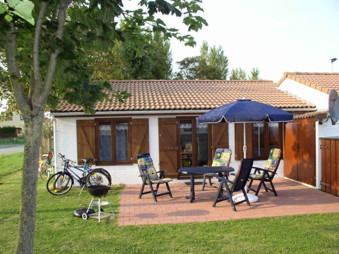 Exterior 2, Schmitz Comfortable Holiday Residence, West-Vlaanderen