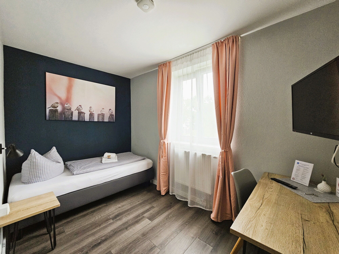 Bedroom 7
