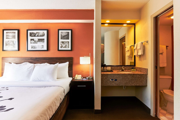Bedroom 2, Bob Hotels, Leon