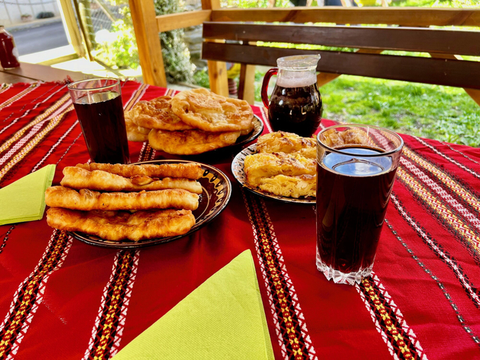 Food & Drinks 5, Pamir Guest House, Troyan