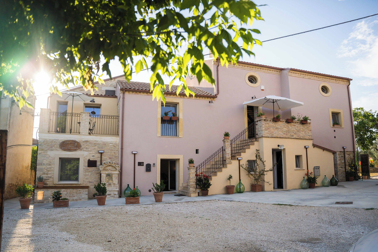 Exterior & Views 2, B&B Borgo del Marhese, Chieti