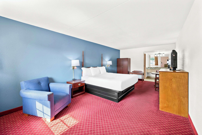 Bedroom 16