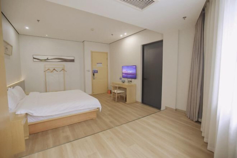 Bedroom 11