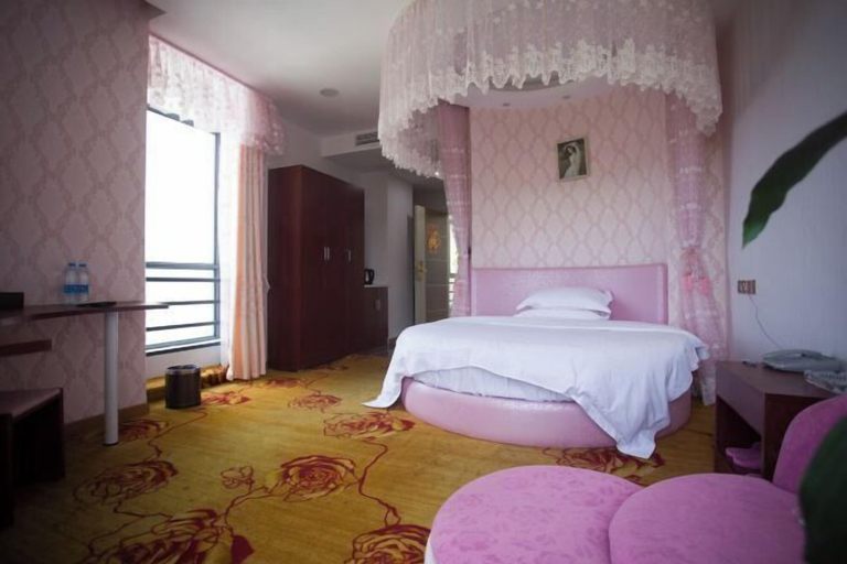 Bedroom 3, Anmen Phoenix Yipin Business Hotel, Huangshan