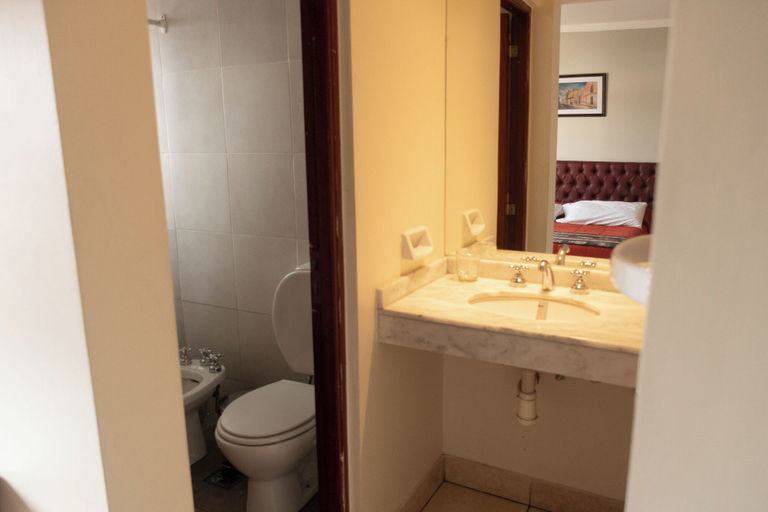 Bathroom 3, Hotel Alto Colonial, Capital