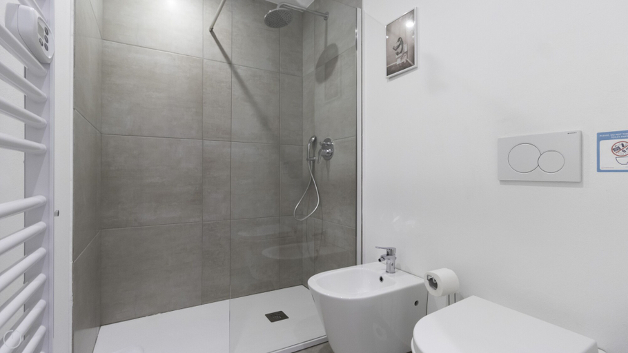 Bathroom 3, Italianway Comfort - Tortona 8, Milano