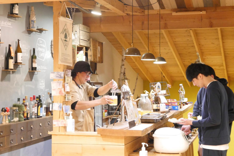 Food & Drinks 2, Lodge Free Run, Otari