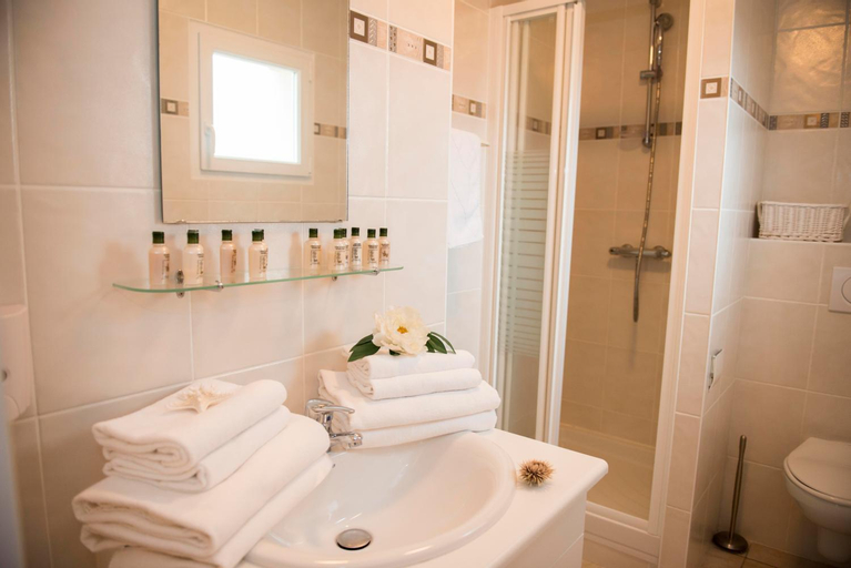Bedroom 3, Oasis Les Jardins des Sables d'Olonne, Vendée