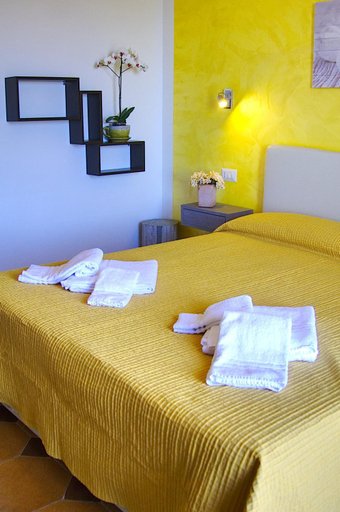 Bedroom 4, Casa Pendola, Napoli
