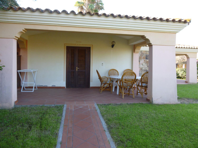 Facilities 3, Le Villette di San Teodoro, Nuoro