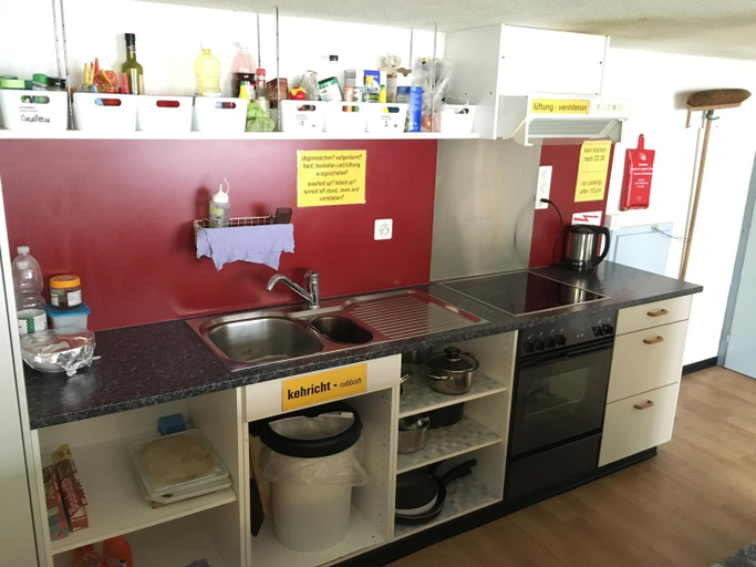 Others 5, Hirschen Backpacker-Hotel & Pub, Schwyz