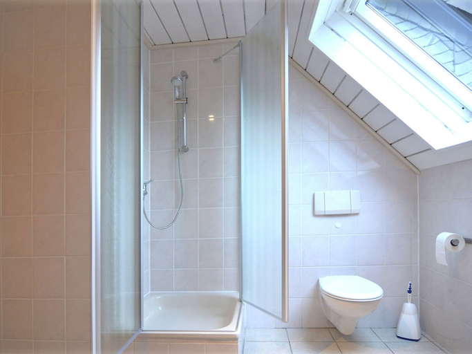 Bathroom 4, Apartment Near the ski Area, Hochsauerlandkreis