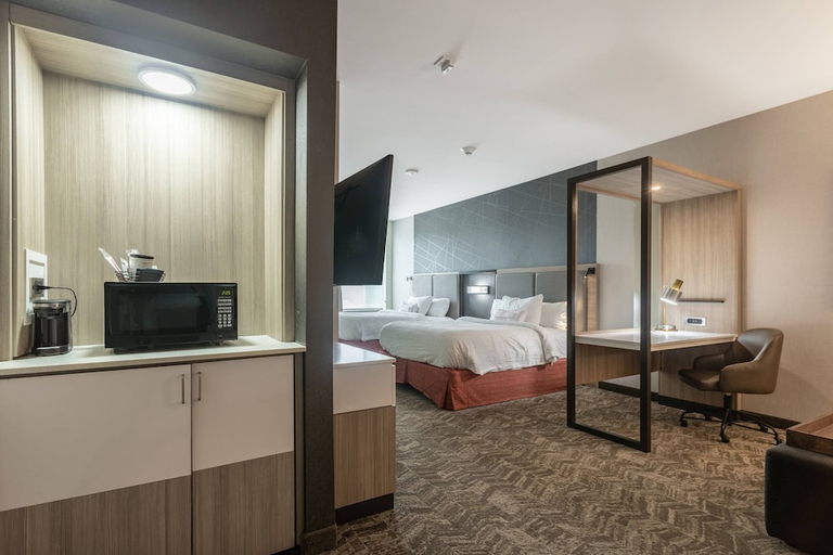 Bedroom 2, Springhill Suites Stillwater, Payne
