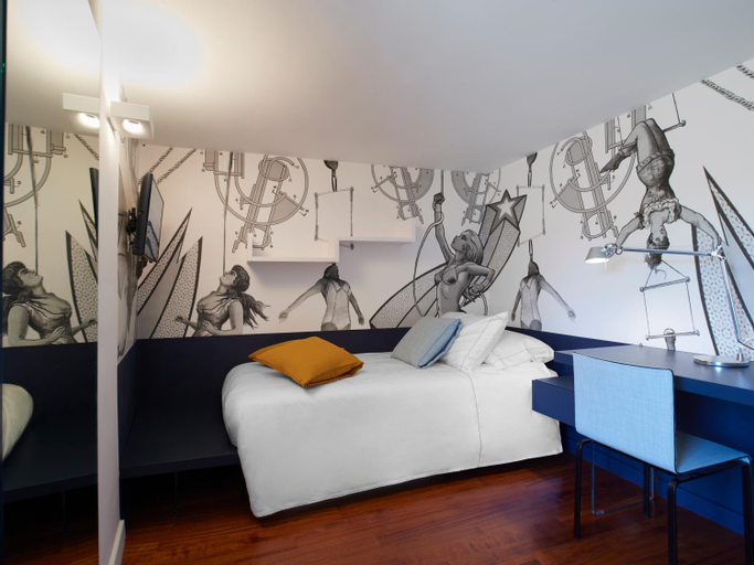 Bedroom 10