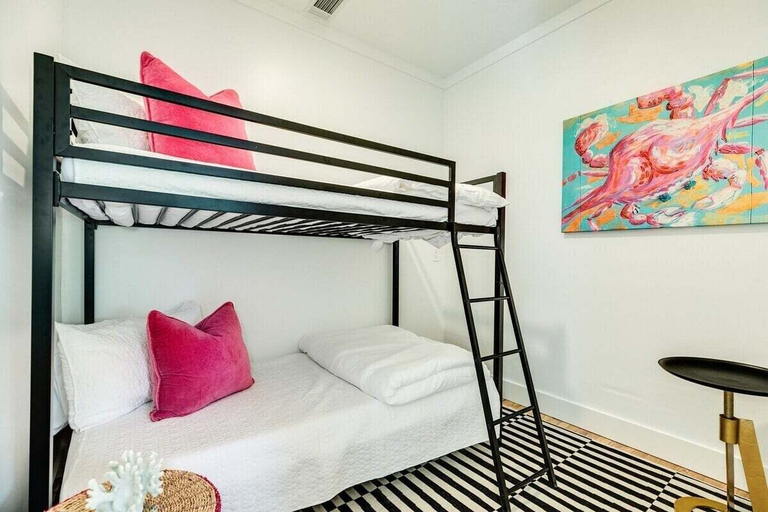 Bedroom 2, Lemon Drop, Galveston