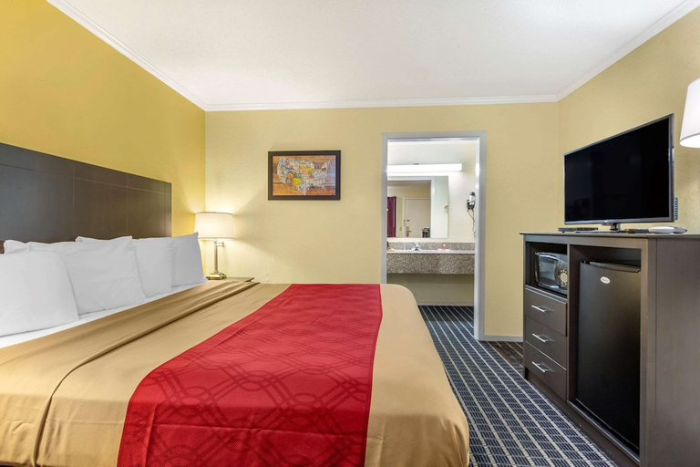 Bedroom 3, Econo Lodge St. George, Dorchester