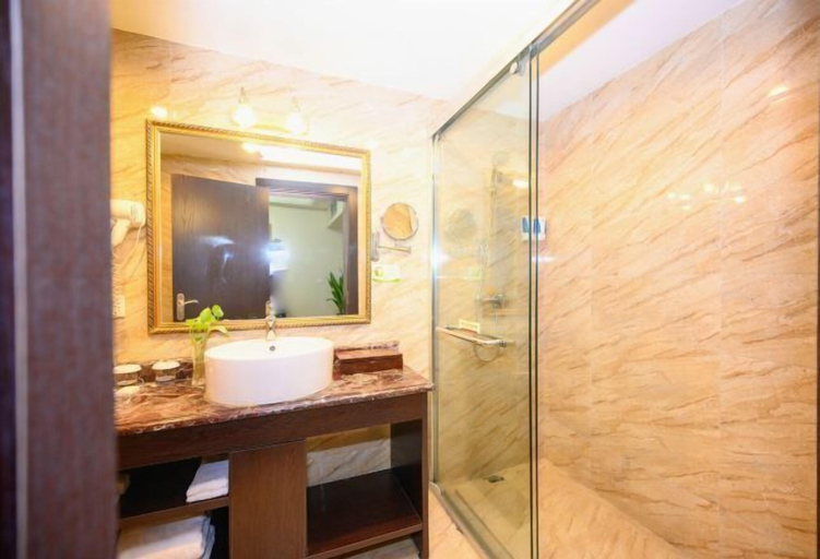 Bathroom 4, Xinhong Hotel, Neijiang
