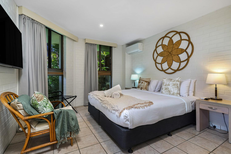 Bedroom 3, Bayview Beachfront Apartments, Byron