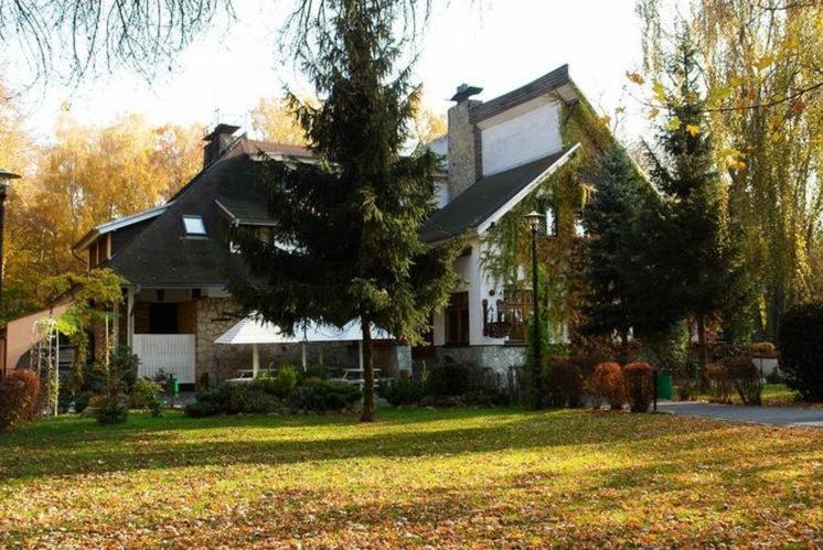 Others 5, Zajazd U Dudziarza, Kościan