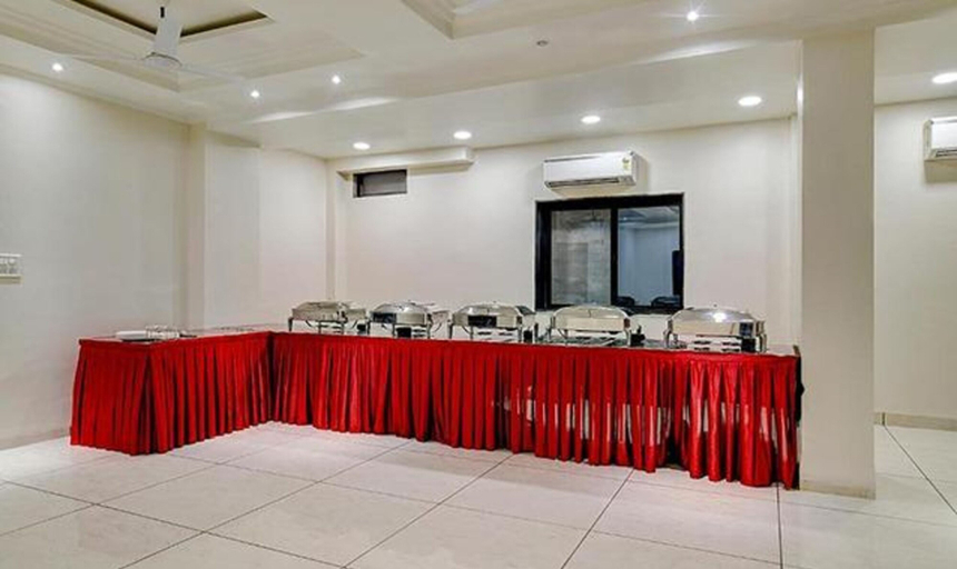 Food & Drinks 4, FabHotel Prime Kanha Shree, Indore