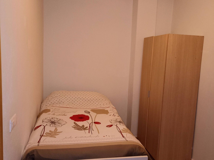Room 3, Belvilla by OYO Apartamento Abuela Caridad, Albacete