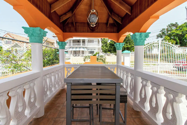Others 4, Runaway Bay Gem Villa