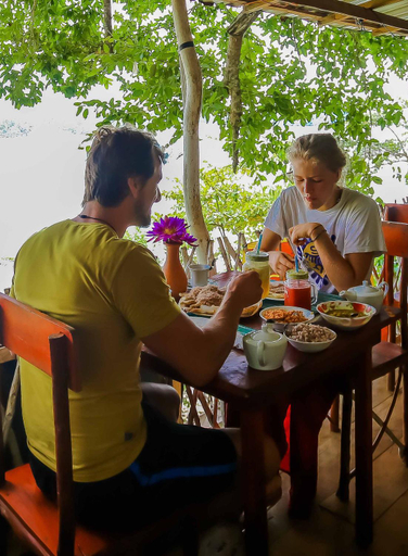 Food & Drinks 5, Talalla Freedom Resort, Devinuwara