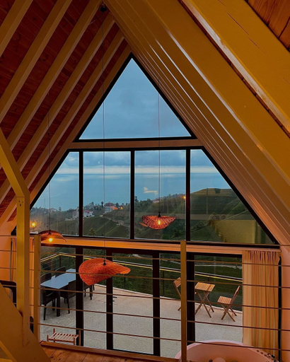 Living area, Hangalow House, Ardeşen
