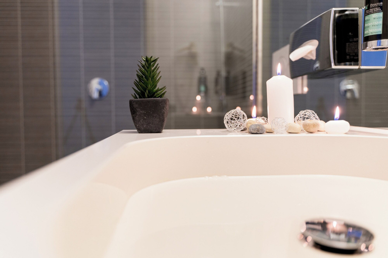 Bathroom 4