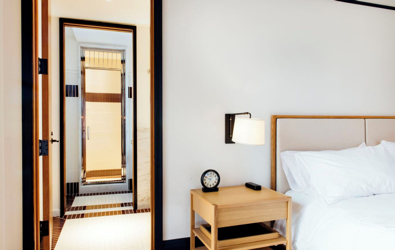 Bedroom 24