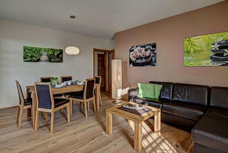 Dining 5, Apartment Adlerhorst - Schwalbenhof Farm, Südoststeiermark