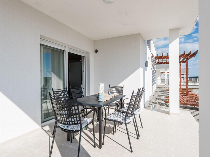 Others 4, Apartment in Croatia by the Adriatic Coast, Sukošan