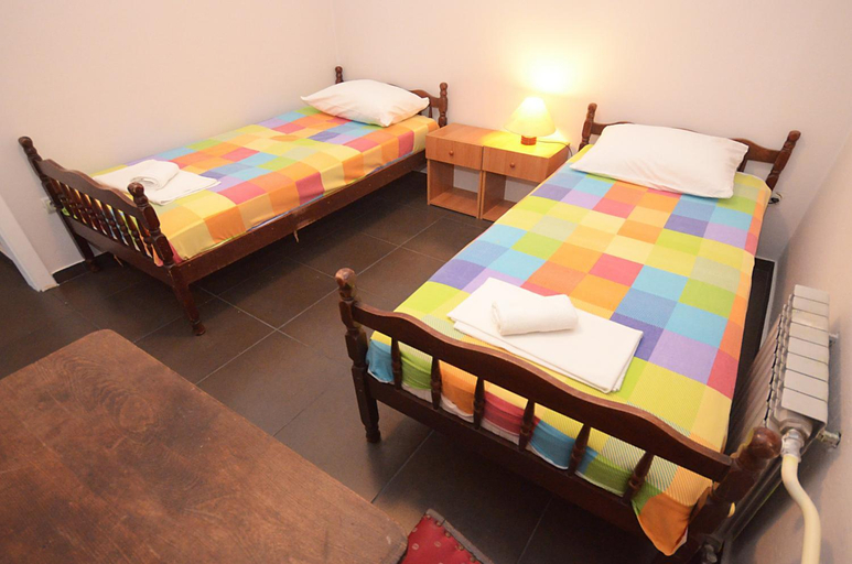 Bedroom 2, Apartments Dakovic