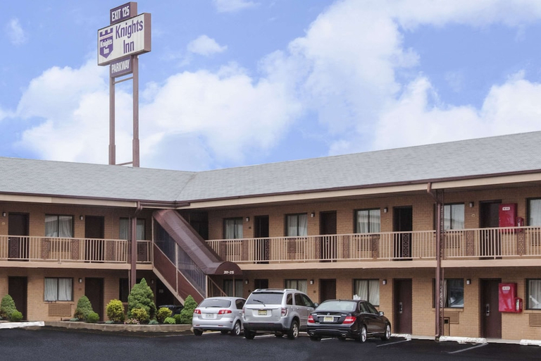 Exterior & Views, Knights Inn South Amboy, Middlesex