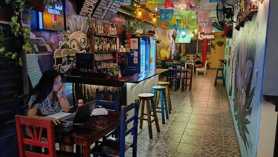 Food & Drinks 4, Tres Mundos Hostel, Cozumel