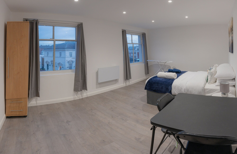 Others 5, Modern Apartment in the Heart of Leicester, Leicester