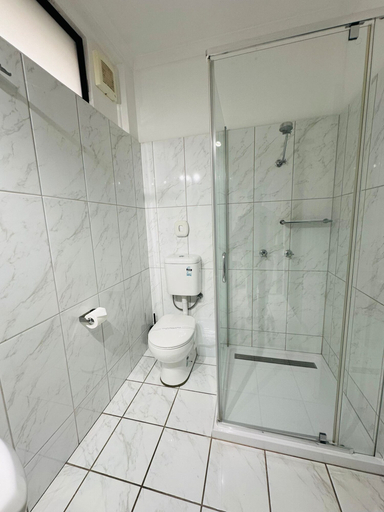 Bathroom 3, Twin Swans Motel, Inverell - Pt B