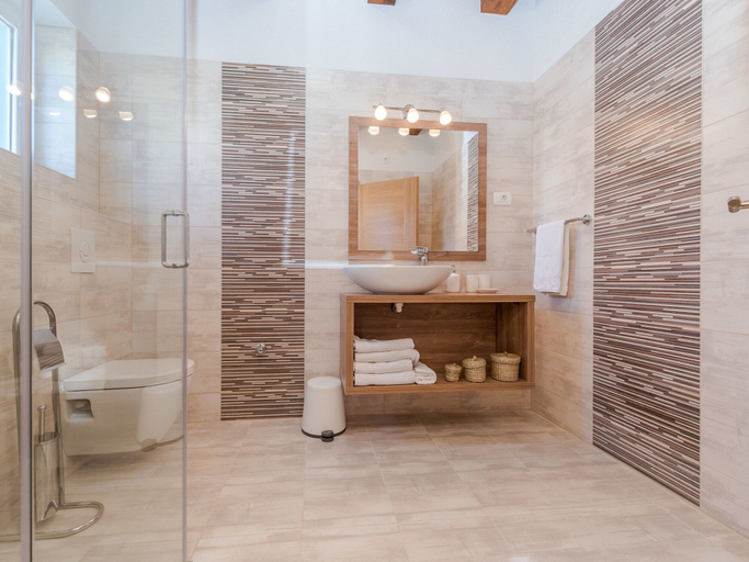 Bathroom 4, Private Pool Villa in Sukosan, Sukošan