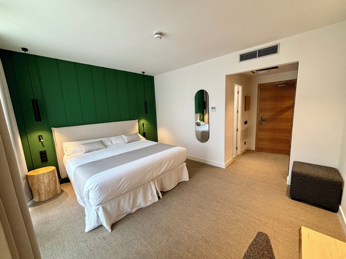 Bedroom 4, Hotel Mondragón, Guipúzcoa