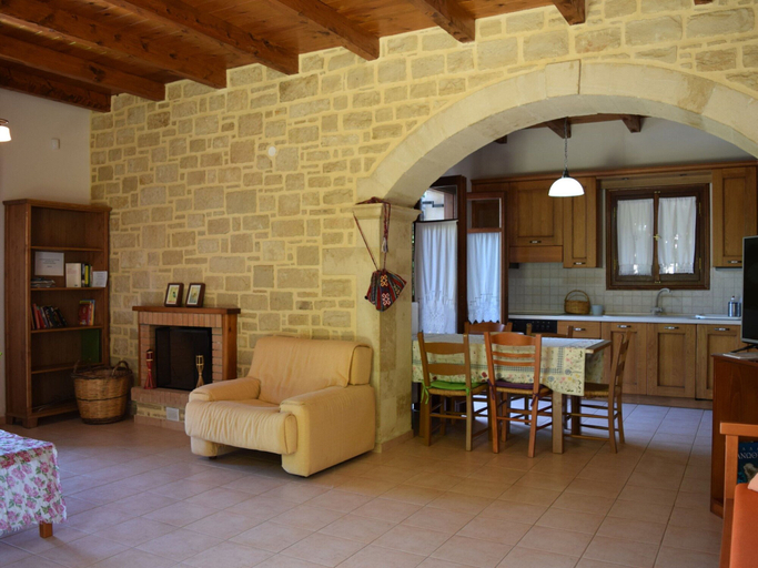 Others 5, Villa in Prines with Cretan Sea Views, Crete