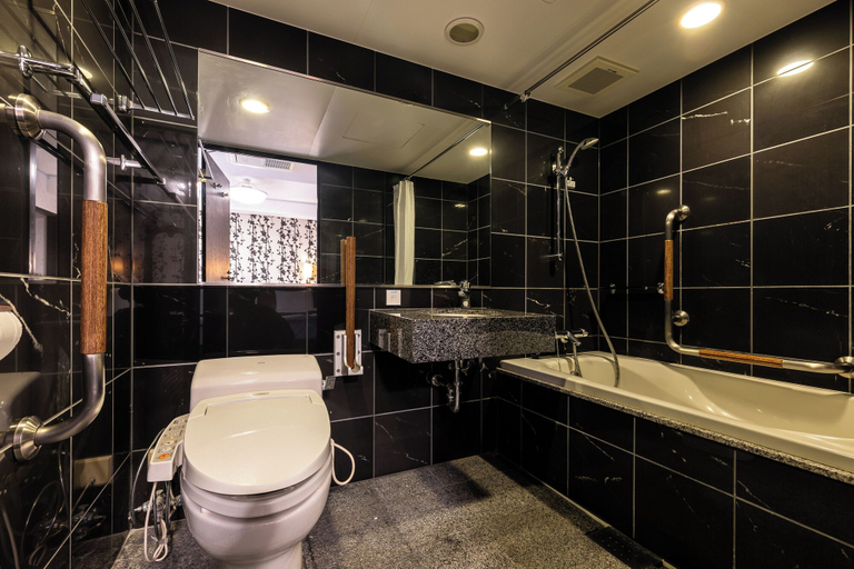 Bathroom 4, APA Hotel & Resort Tokyo Bay Shiomi, Kōtō