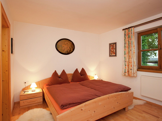 Bedroom 5, Sunlit Apartment near Ski Area in Mittersill, Zell am See