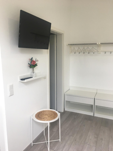 Others 4, Apartment Dusseldorf-City, Düsseldorf