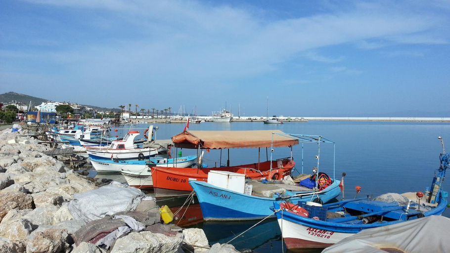 Exterior & Views 4, Cicek Aile Pansiyonu, Burhaniye