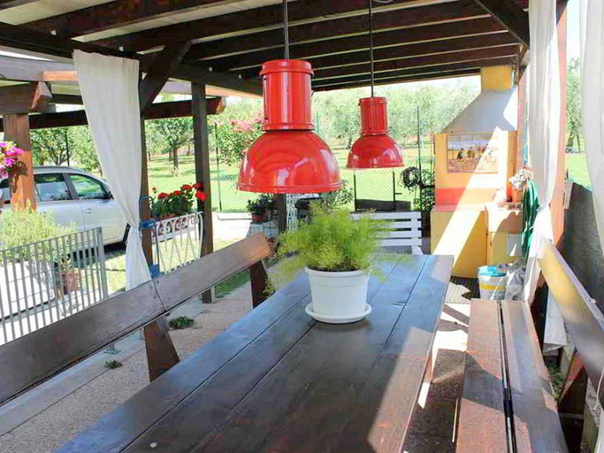 Others 5, Residence near Lake Garda, Verona