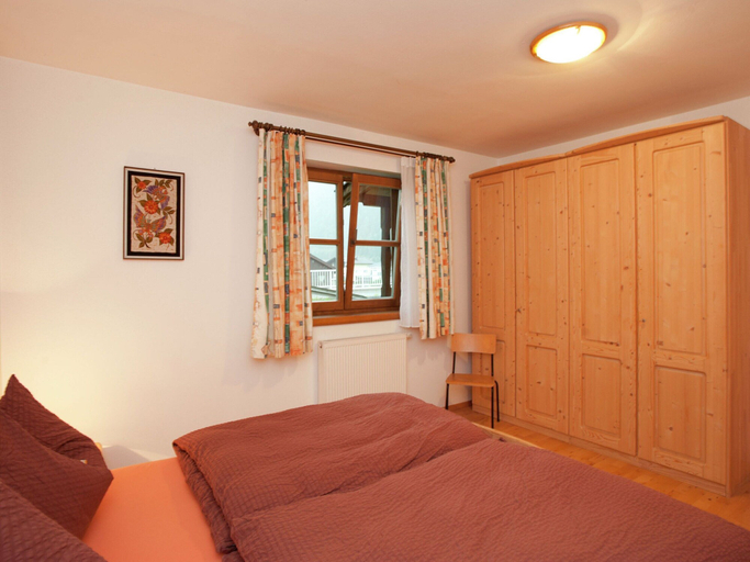 Bedroom 4, Sunlit Apartment near Ski Area in Mittersill, Zell am See