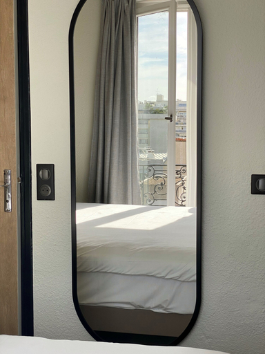 Bedroom 3, Campanile Paris 15 - Tour Eiffel, Paris