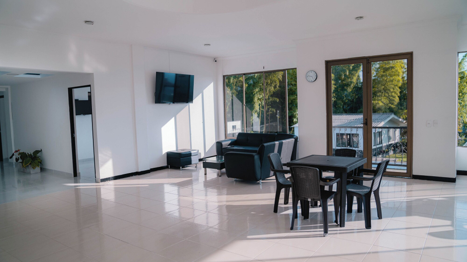 Others 4, Hotel Campestre los Alpes, Manizales